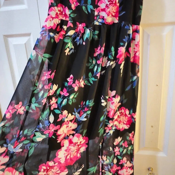Express Women's Black Floral Print Sleeveless Side Slit Maxi Dress Size S/P - Picture 9 of 16